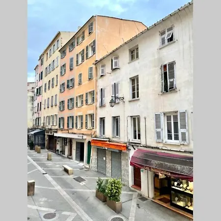 Appartamento Appartement moderne - Rue piétonne Ajaccio Ajaccio (Corsica)